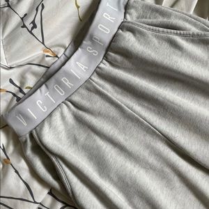 Victoria secrets joggers🤍